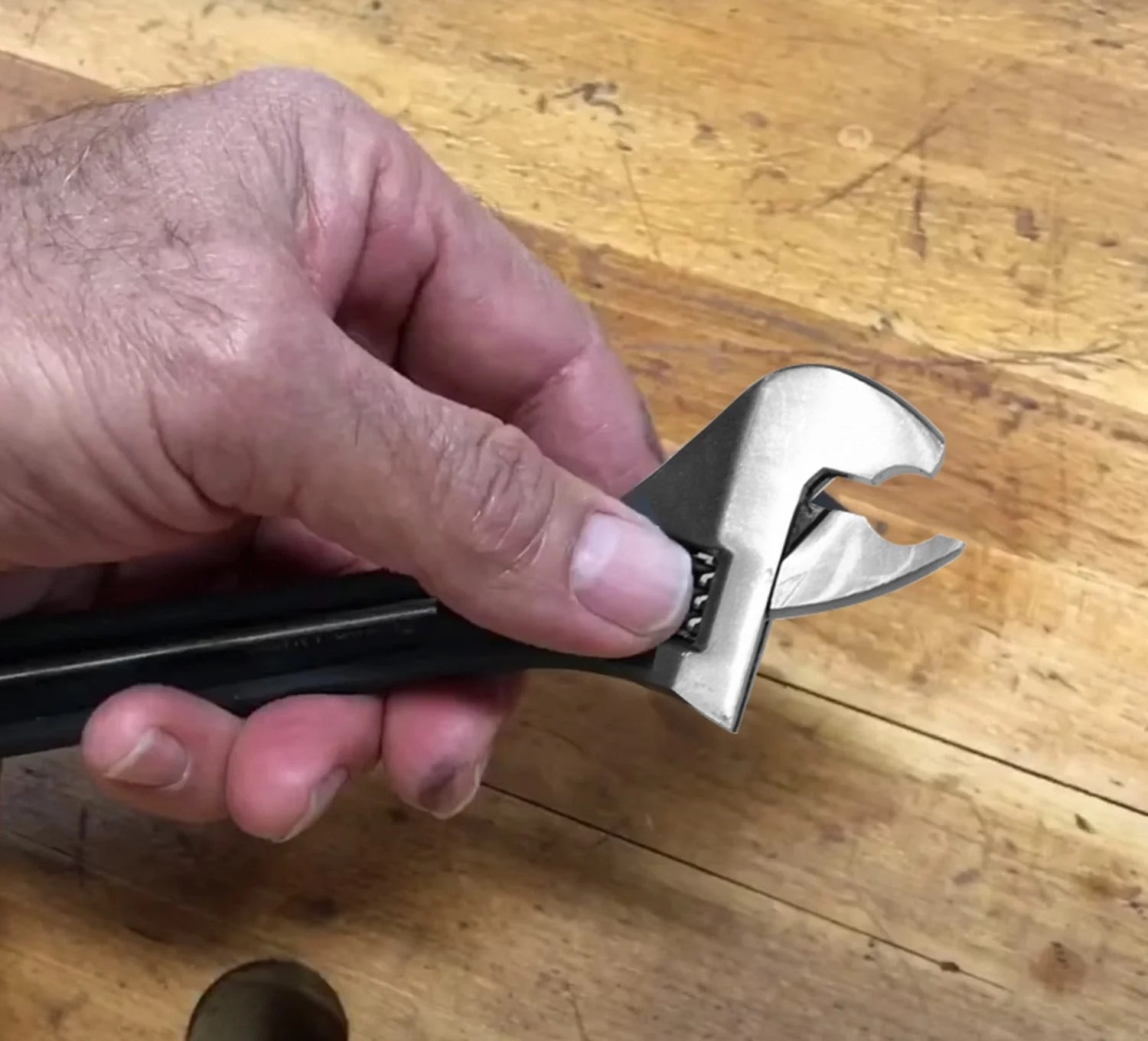 KNUCKLE BENDER-40374439_4.jpg