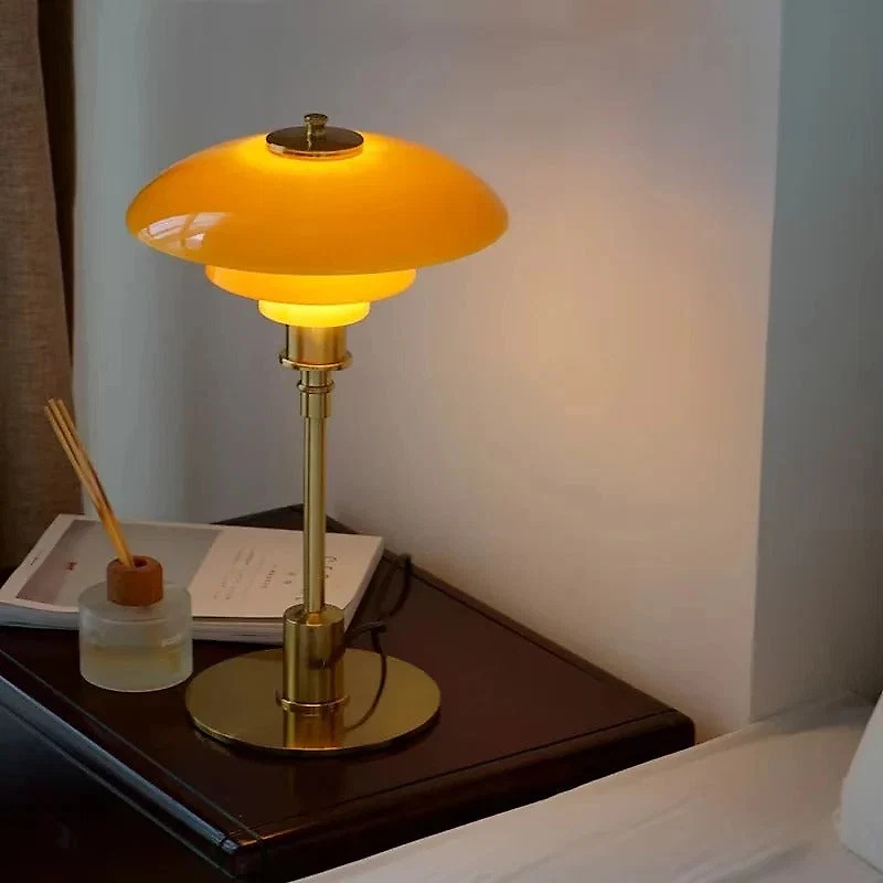 scandinavian-led-table-lamp-41191778_3.jpg